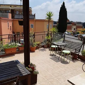 Casa Cola Roma